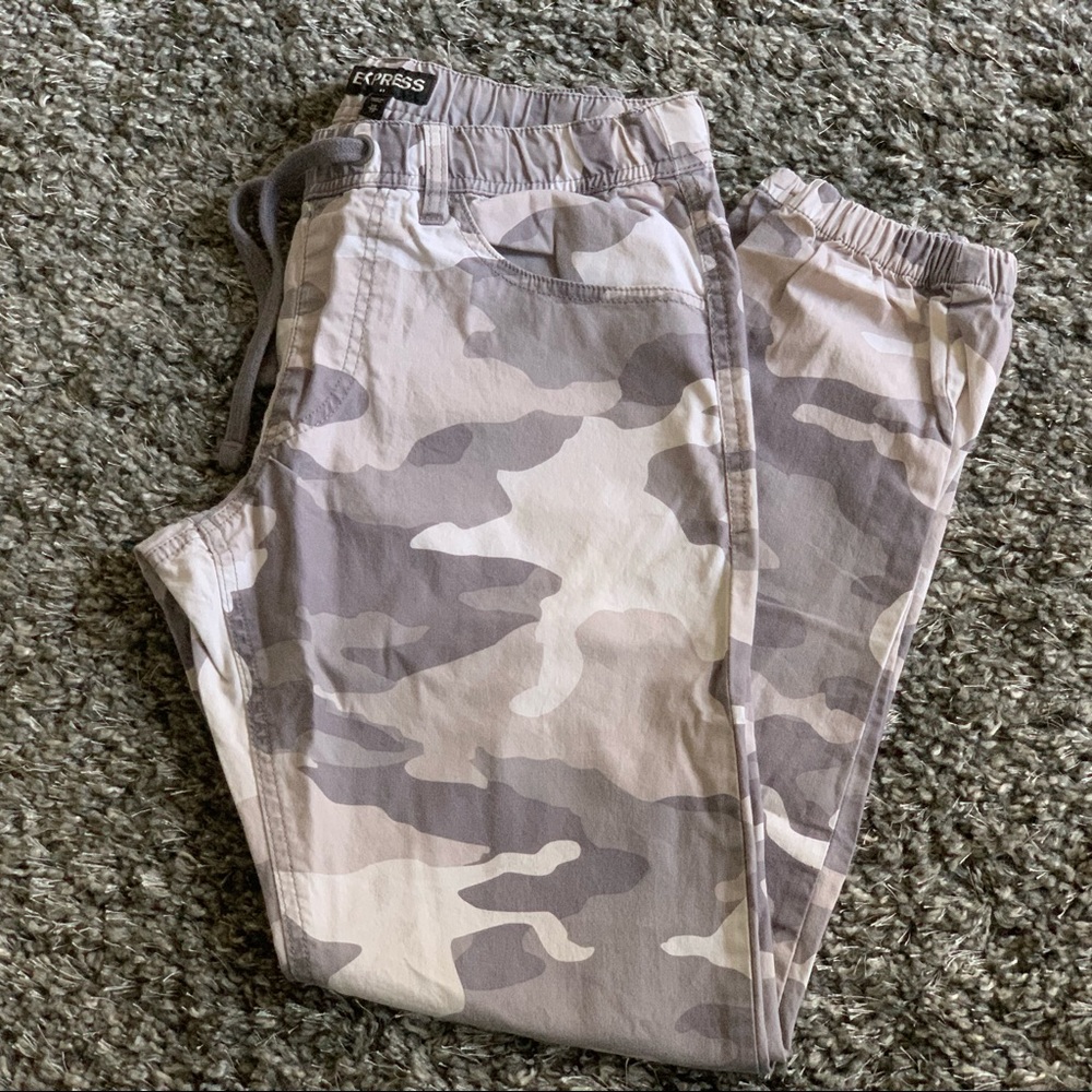 Men’s Camo Joggers